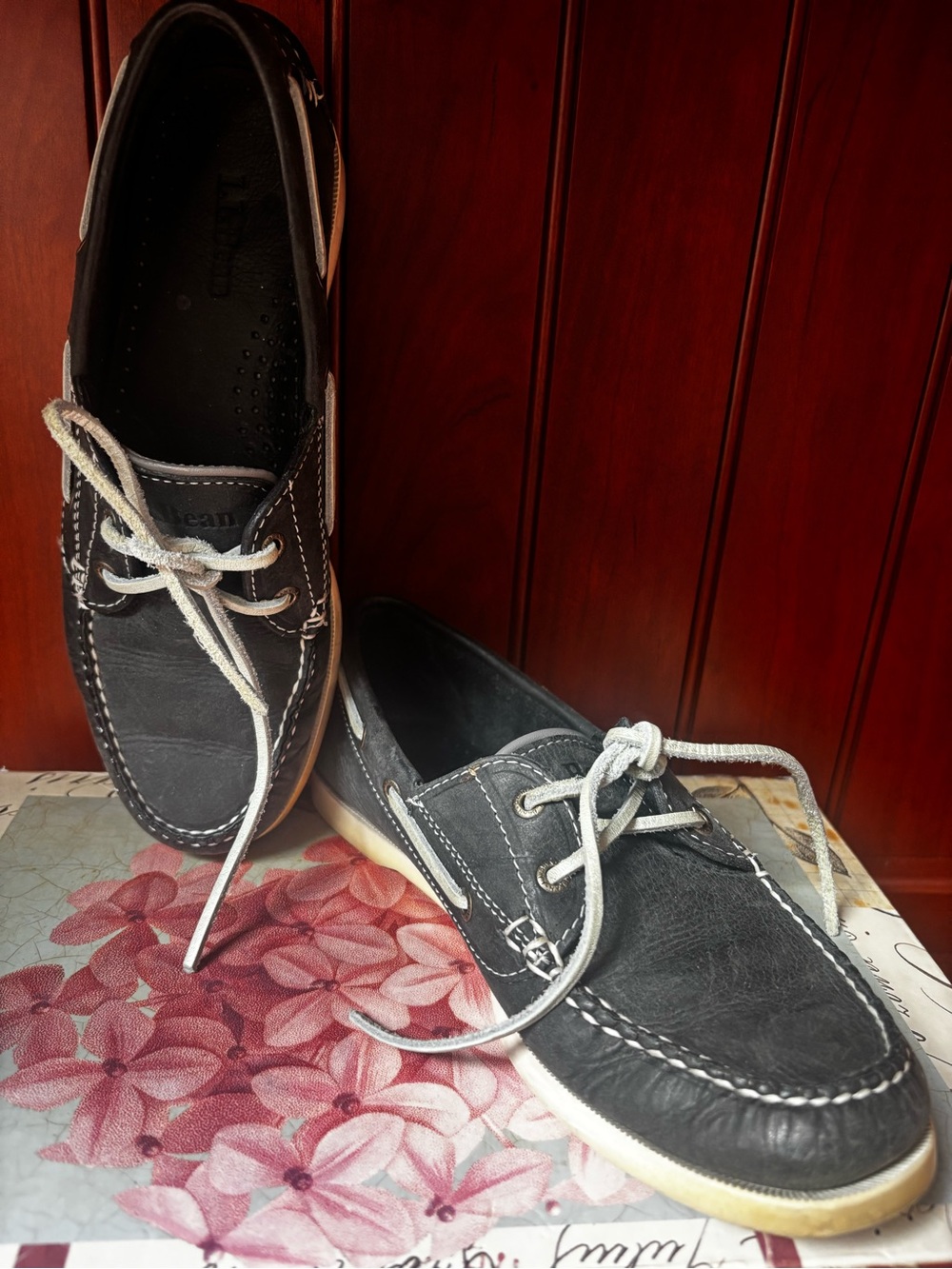 L.L. Bean dark navy leather boat shoes size 7.5
